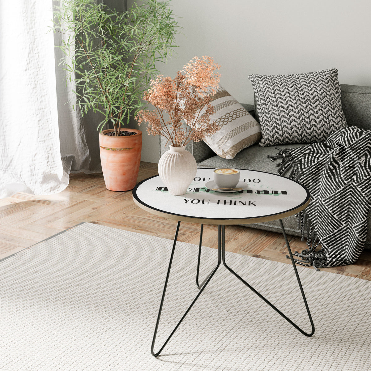 BELIEVE AND ACHIEVE Couchtisch