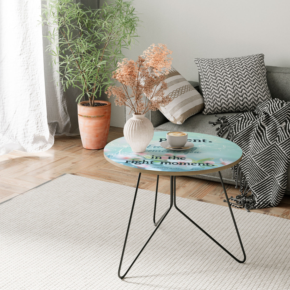 PATIENCE IN BLOOM Couchtisch