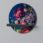 BLOOMING ELEGANCE Rundes Kunstregal in Schwarz