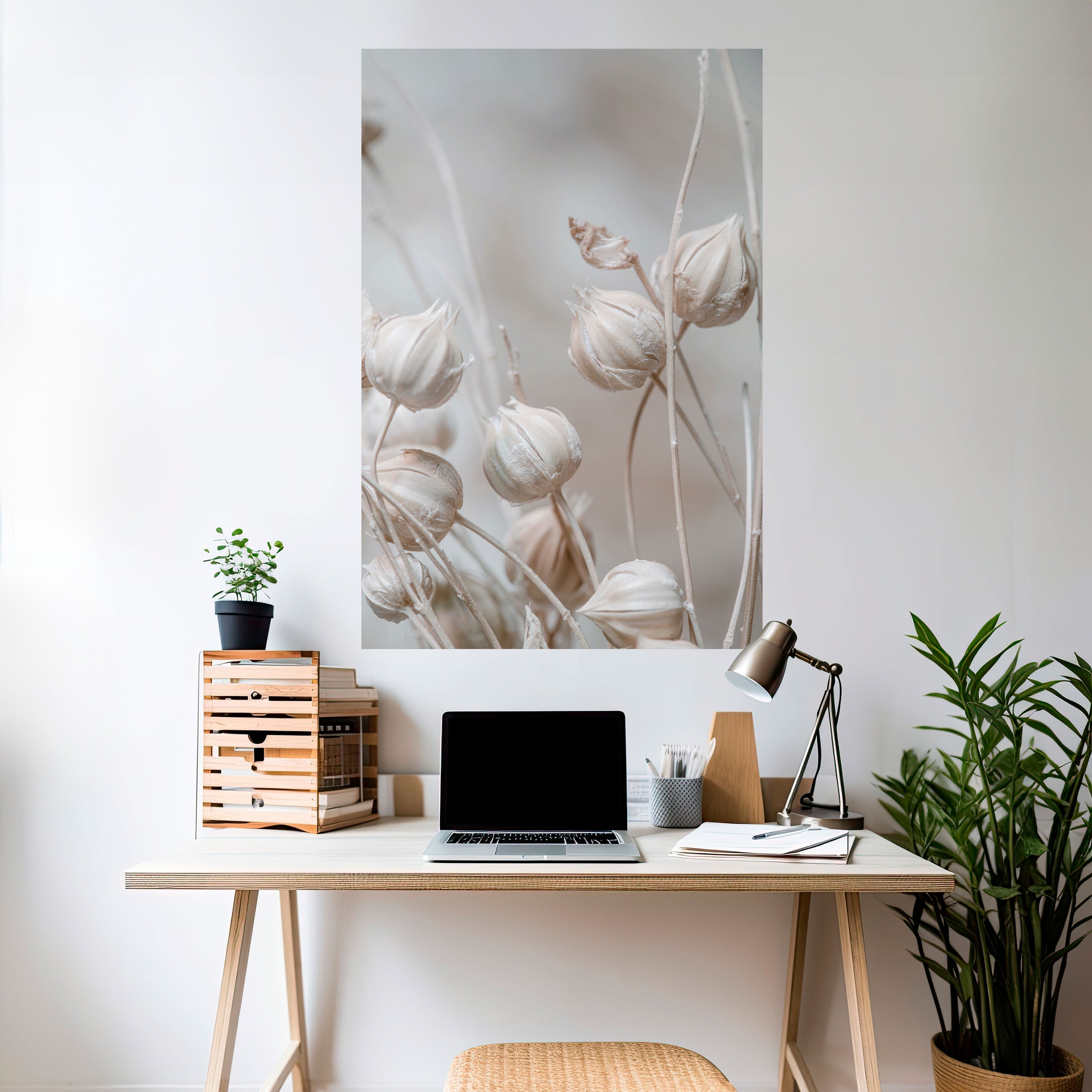TRANQUIL BLOOMING VISION Vertikales Poster zum Abziehen und Aufkleben