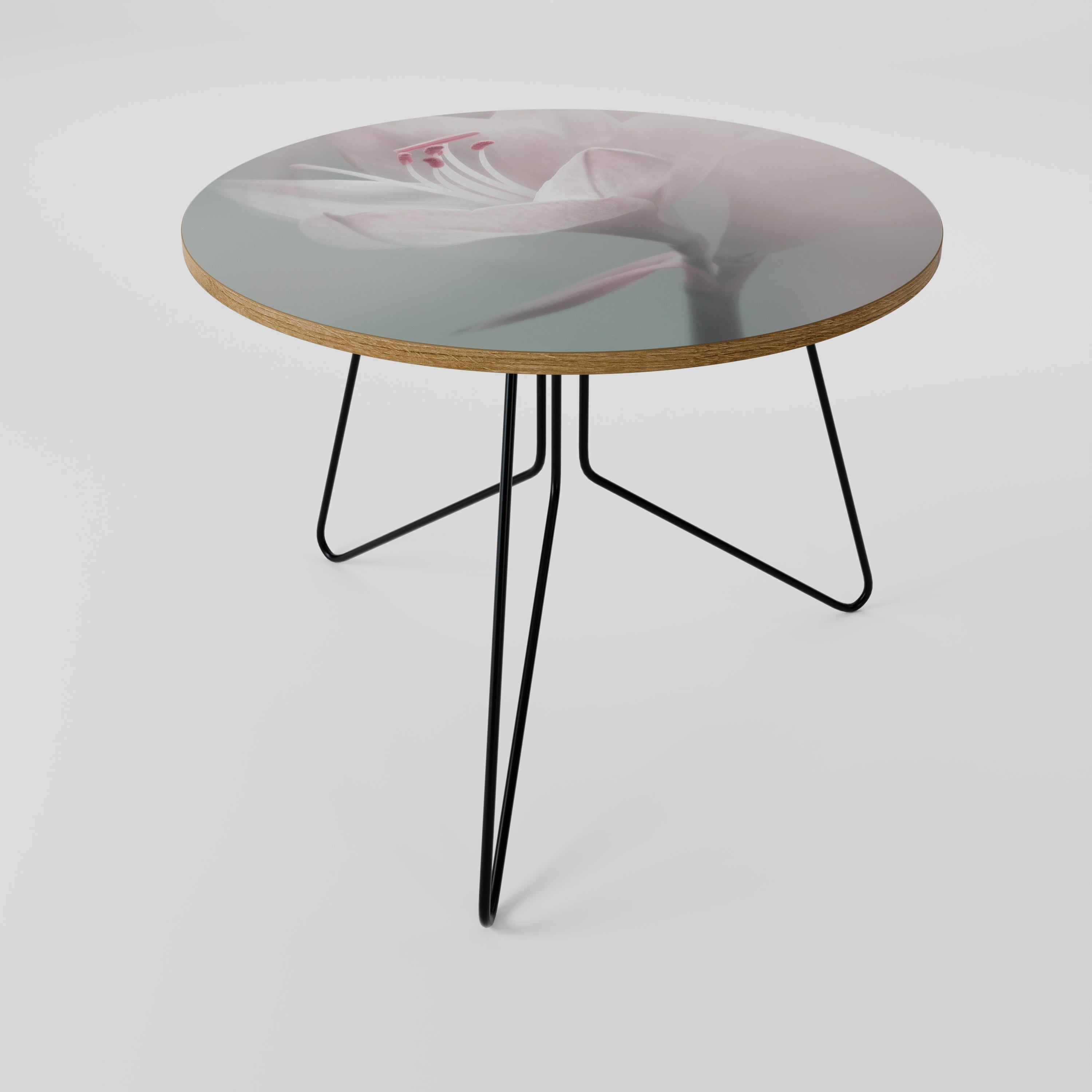 GENTLE LILY Coffee Table 69