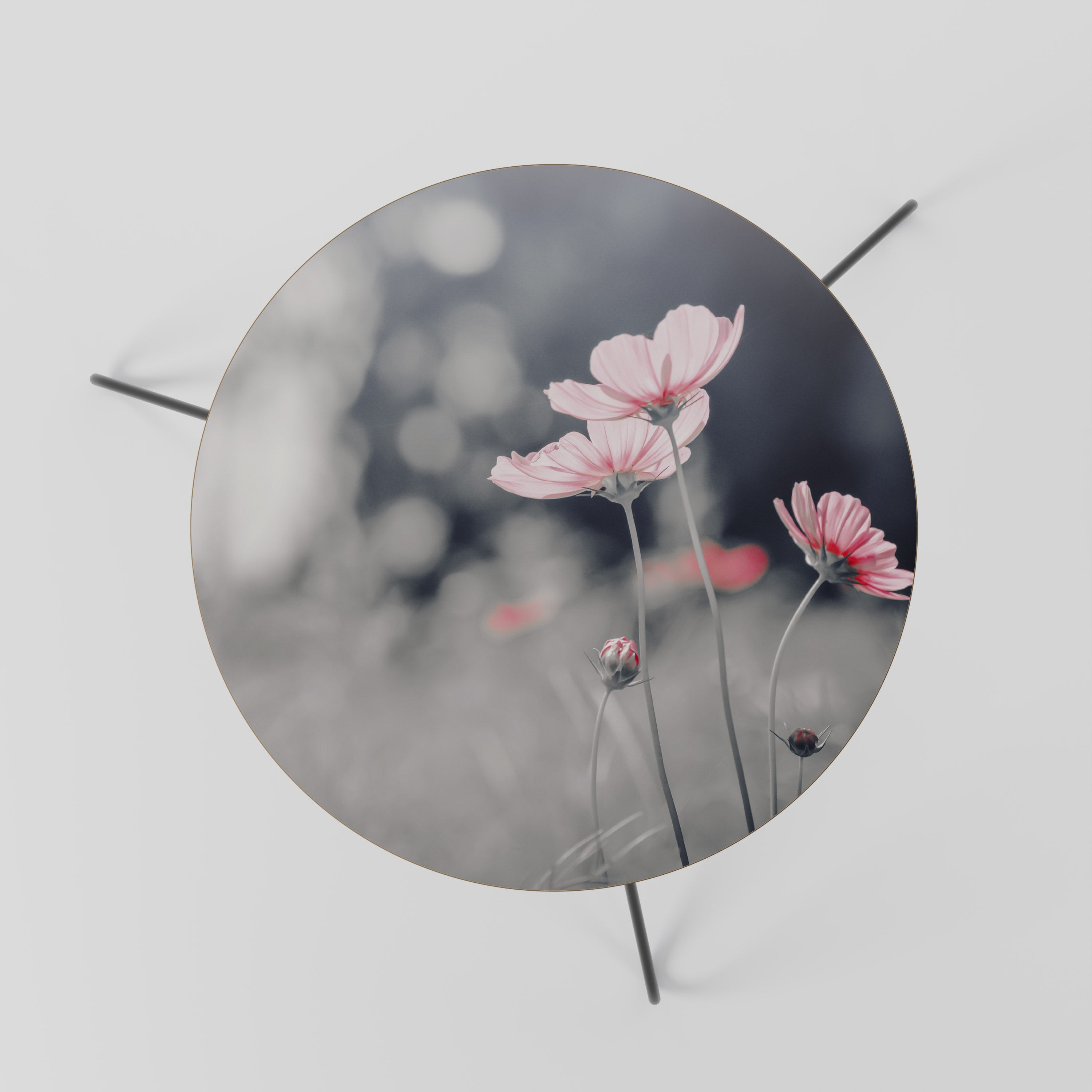 SUBTLE PETAL DANCE Couchtisch 60