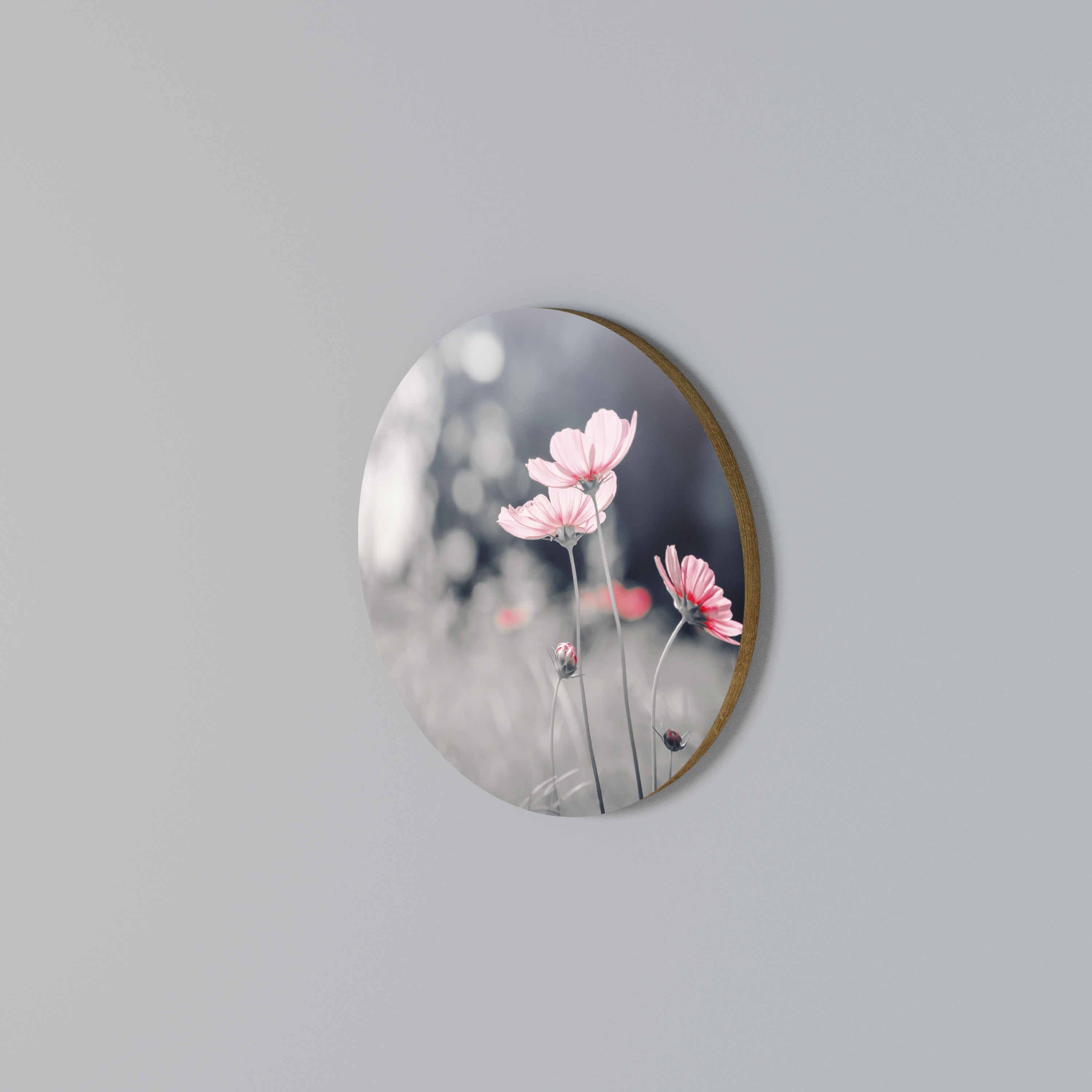 SUBTLE PETAL DANCE Rundes Wandbild