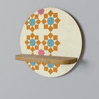 FLORAL DECOR Round Art Shelf In Oak Effect