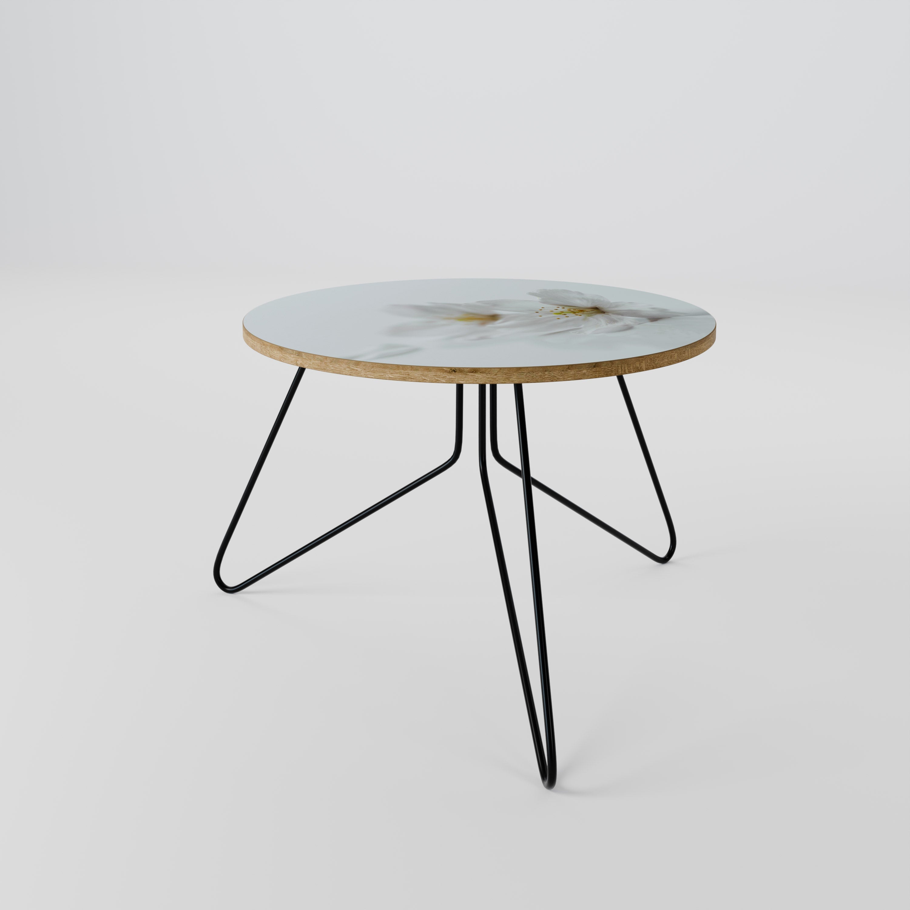 FLEETING WHITE PETALS Couchtisch 60