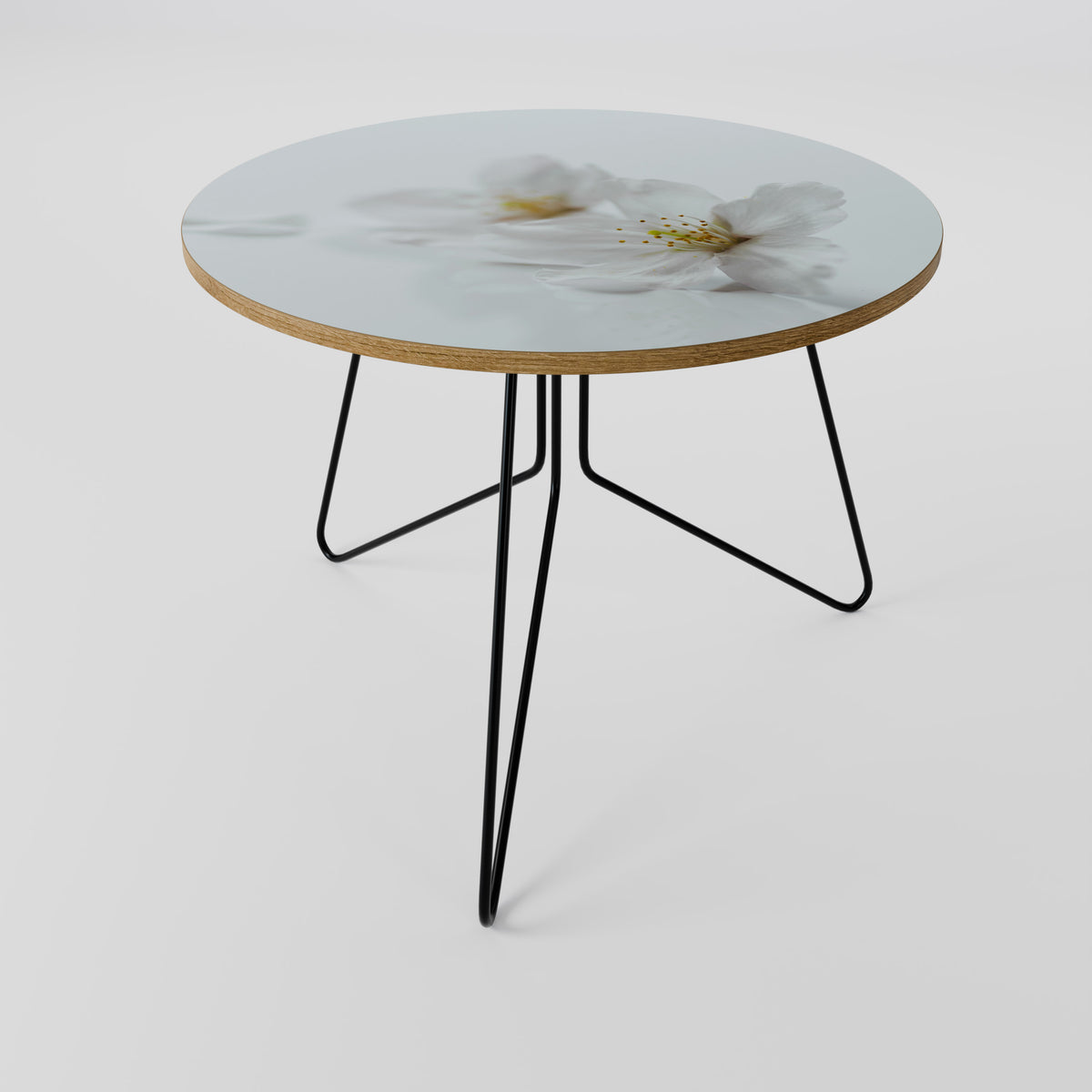 FLEETING WHITE PETALS Couchtisch