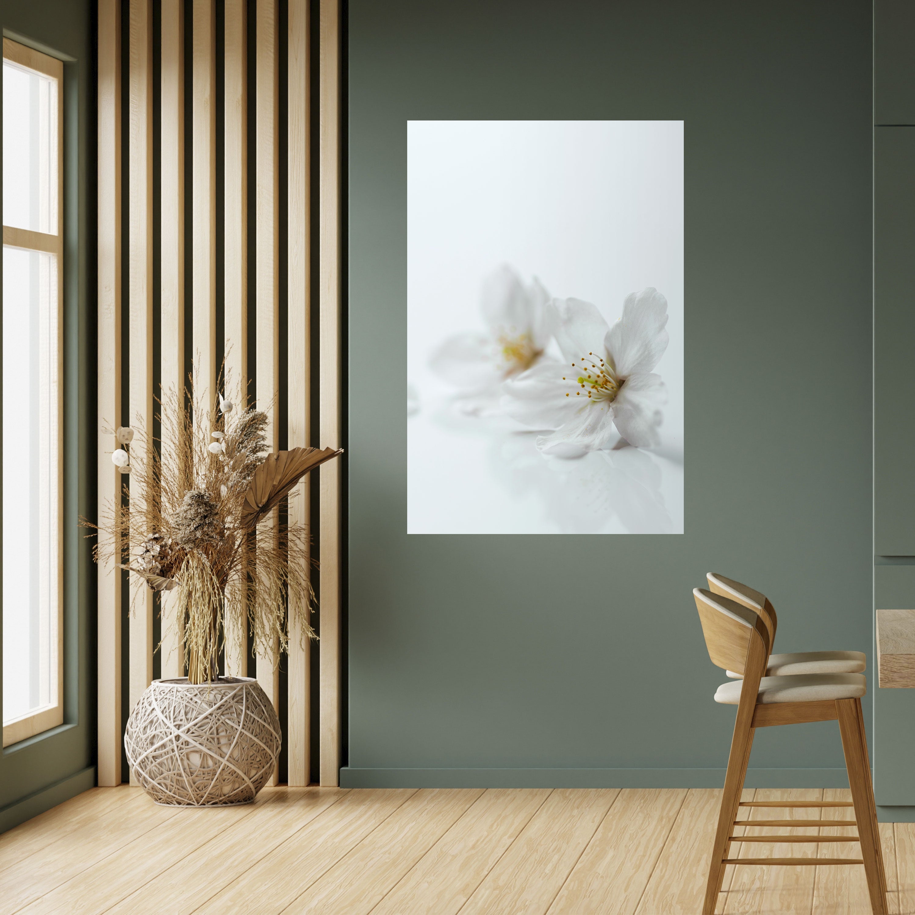 FLEETING WHITE PETALS Vertikales Poster zum Abziehen und Aufkleben
