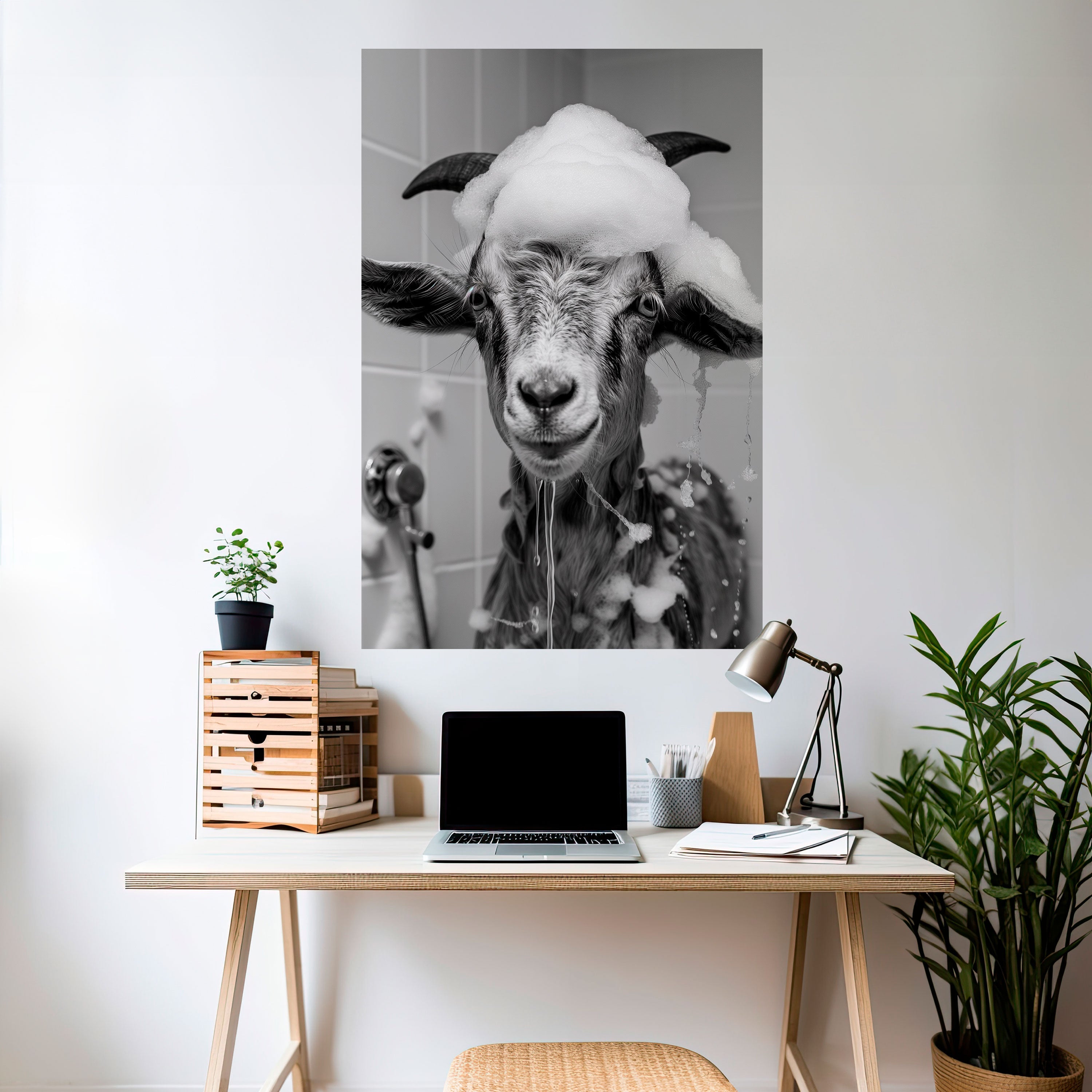 SOAPY GOAT GIGGLES Vertikales Poster zum Abziehen und Aufkleben