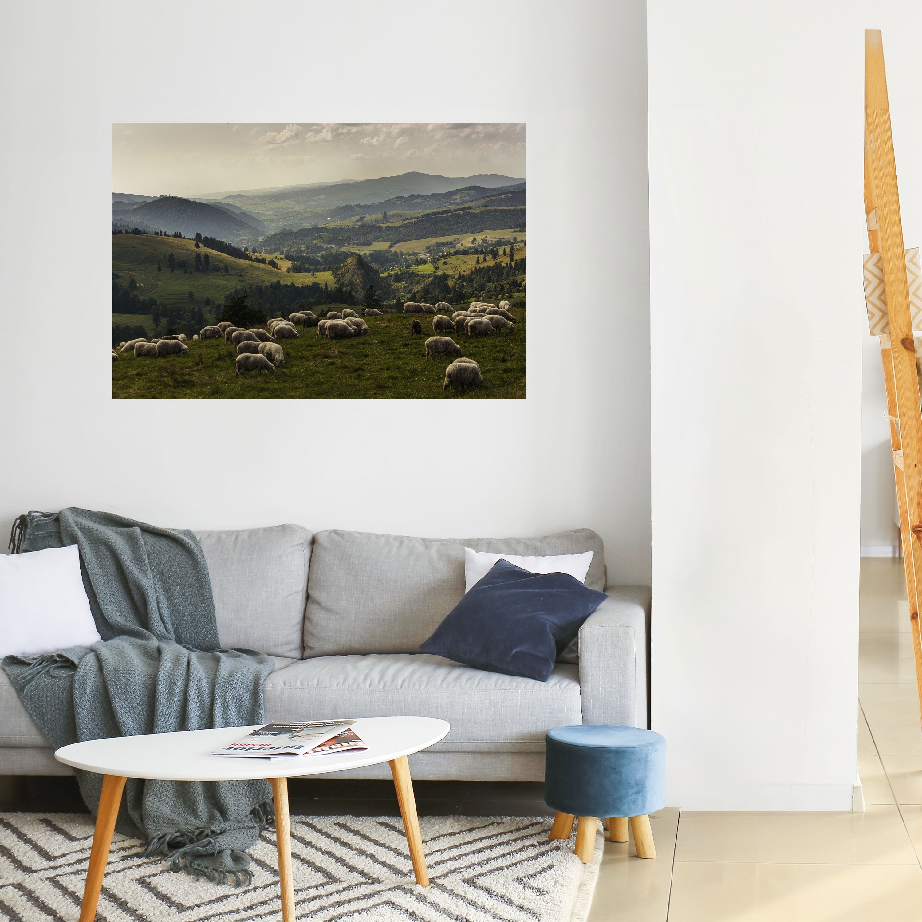 Horizontales Poster „SHEEP IN SERENITY“ zum Abziehen und Aufkleben