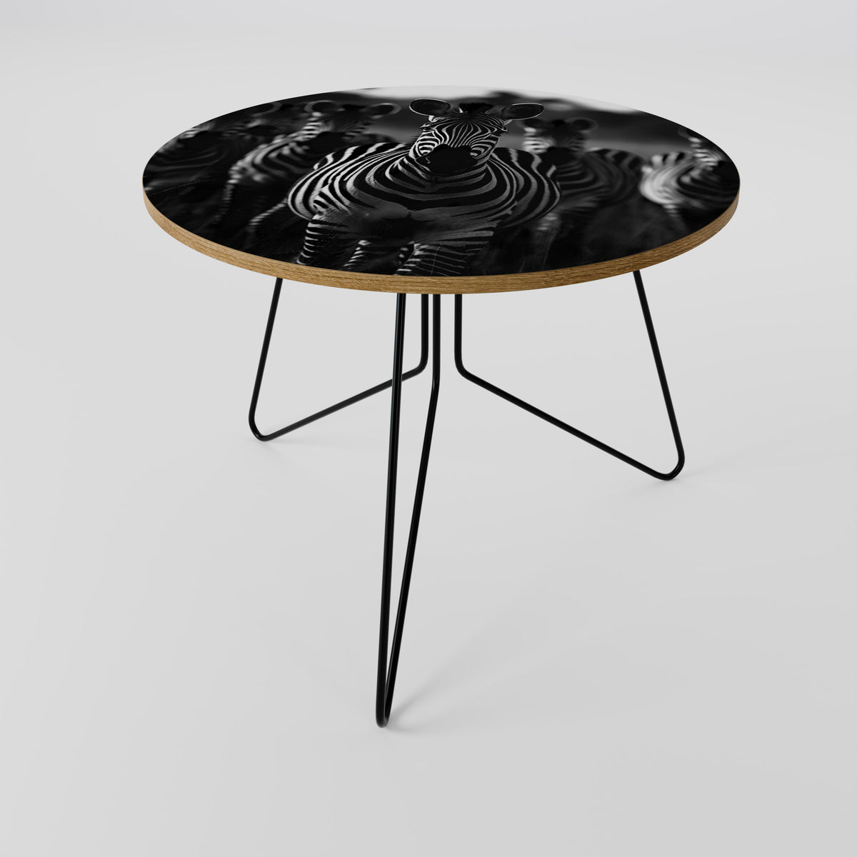 STRIPED SYMPHONY SAGA Couchtisch