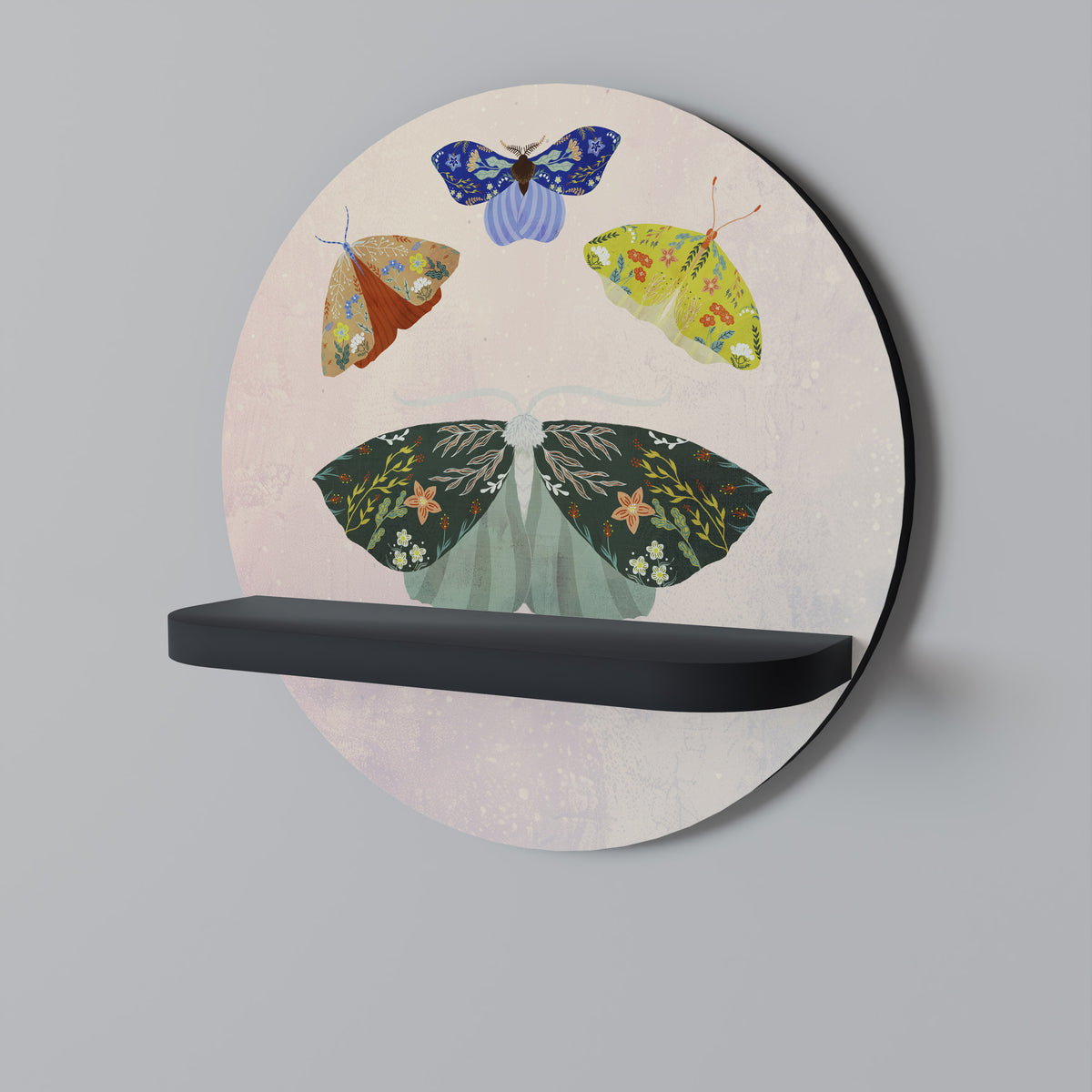 MOTH INTO THE LIGHT Dekoratives Wandregal