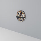 EMINENT HOOPOE Ovales Kunstregal in Schwarz