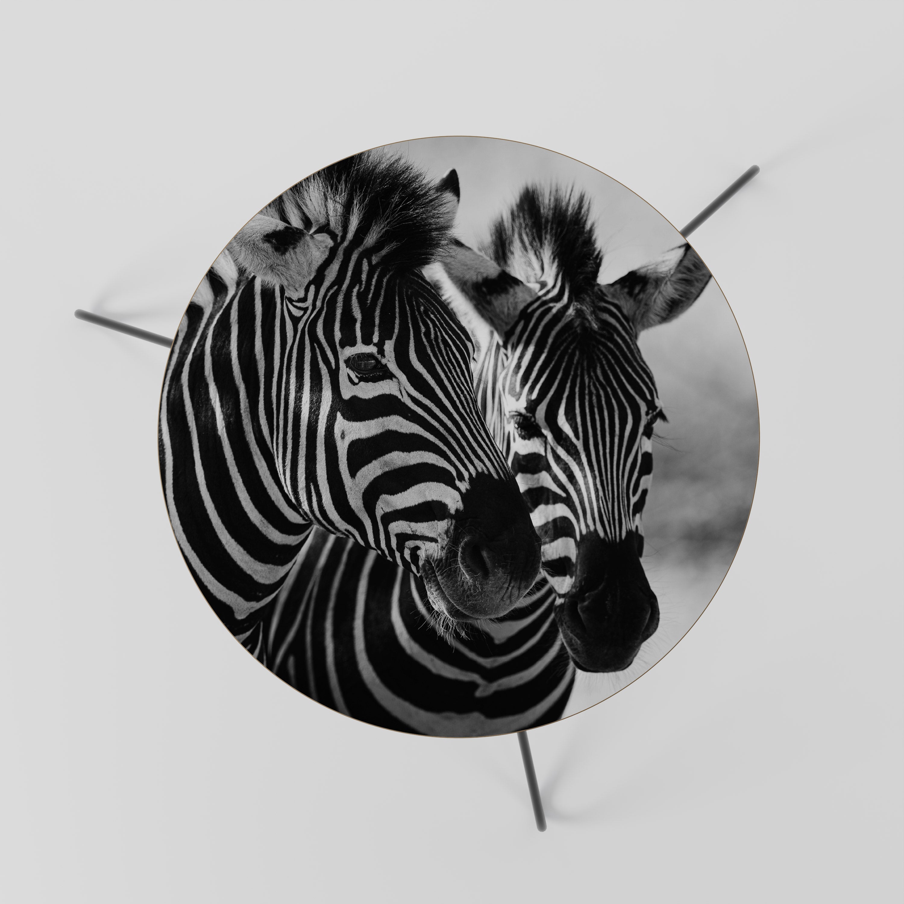 STRIPED SYMPHONY Couchtisch 60