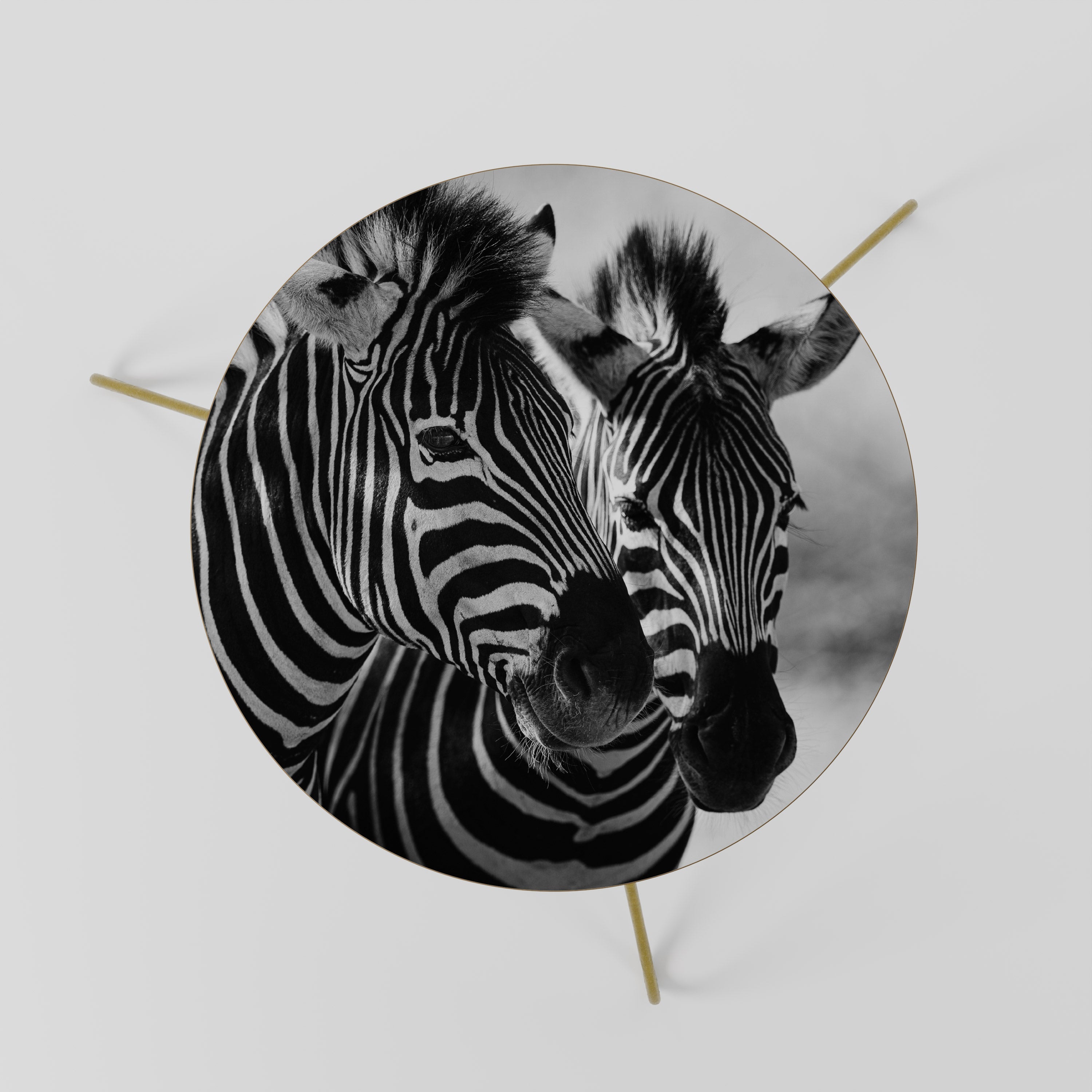 STRIPED SYMPHONY Couchtisch 60