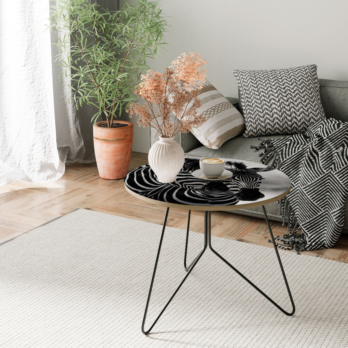 STRIPED SYMPHONY Couchtisch