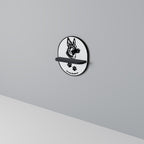 GERMAN SHEPARD Ovales Kunstregal in Schwarz