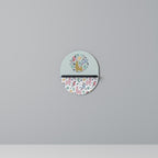 COLORFUL ALPACAS Ovales Kunstregal in Schwarz