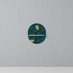 AUTUMN INSECTS Ovales Kunstregal in Eiche-Optik