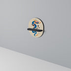 MYTHOLOGICAL CREATURES Ovales Kunstregal in Schwarz