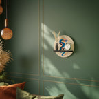 MYTHOLOGICAL CREATURES Rundes Kunstregal in Schwarz