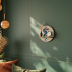 MYTHOLOGICAL CREATURES Rundes Kunstregal in Eiche-Optik