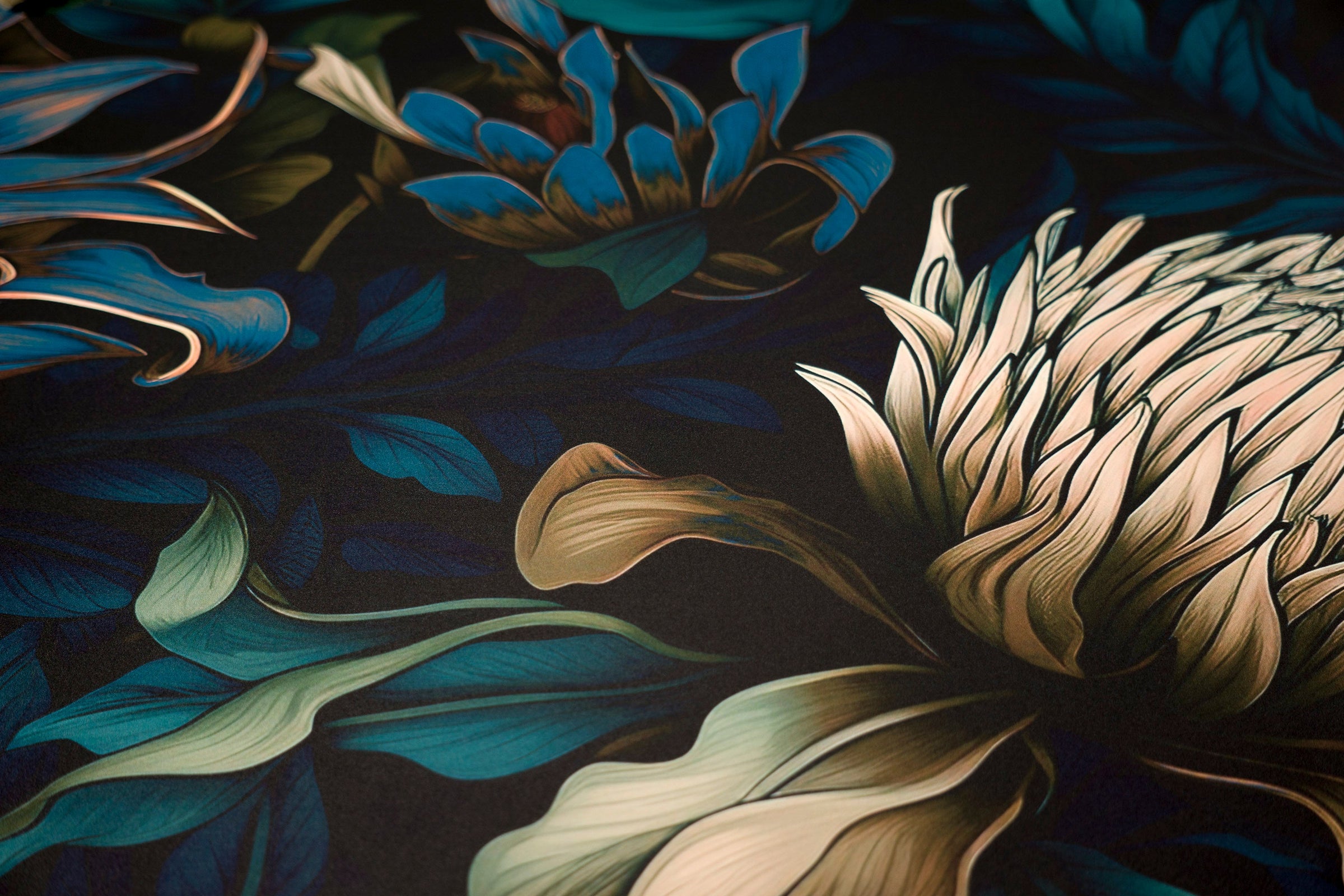 Foto reale del prodotto ingrandita: TWILIGHT BLOOM 3-türiges Sideboard